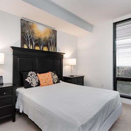 Global Luxury Suites At Town Center Reston Bagian luar foto