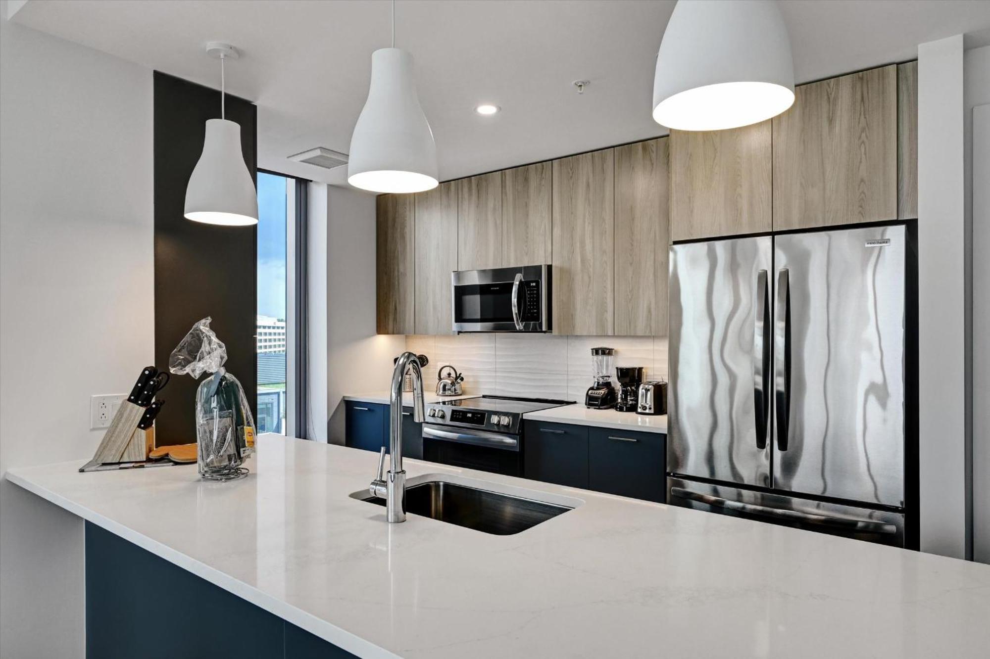 Global Luxury Suites At Town Center Reston Bagian luar foto